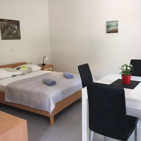Apartment Studio Apartment With Terrace And Sea View,30M Distant From The Beach! *